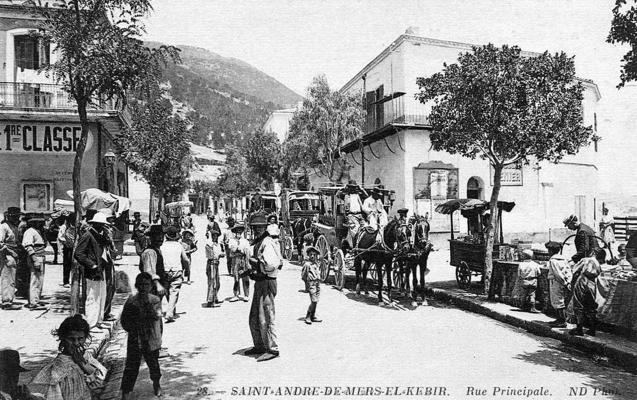 1284- Mers-el-kebir - Rue principale.JPG